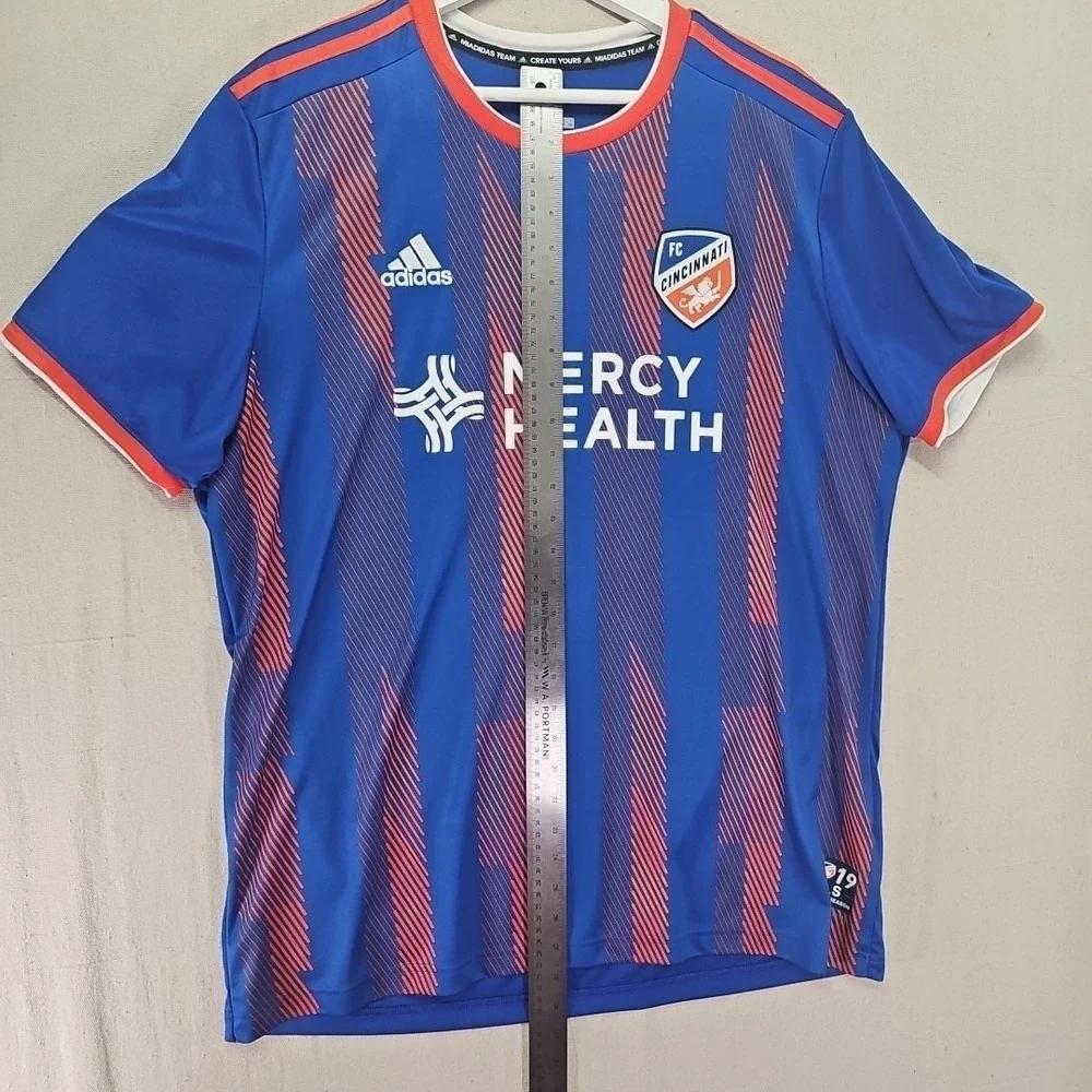 Adidas FC Cincinnati 2019 MLS Inaugural Season Mercy Health Soccer Jersey Men XL - Picture 5 of 8